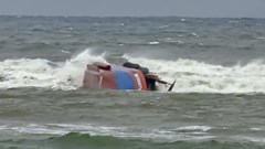 Tàu cá gặp nạn khi ra khơi, một thuyền viên tử vong