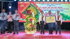 Hai đạo sắc kể chuyện dòng họ khoa bảng bên dòng Gianh