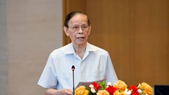 “Từ nghị trường đến trang báo là hành trình không dài về khoảng cách nhưng rất dài về tinh thần trách nhiệm“
