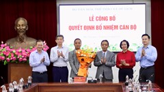 Trao quyết định bổ nhiệm ông Nguyễn Trọng Hổ giữ chức Phó Cục trưởng Cục Thể dục thể thao Việt Nam