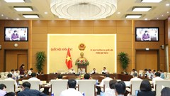 Chủ tịch Quốc hội: Tuyệt đối không lấy lý do quản lý để phục hồi cơ chế “xin - cho“