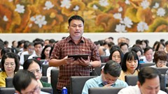 ĐBQH: Quy định không đi vào cuộc sống, lỗi ở người dân hay cách thực hiện?