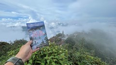 Ra mắt sách “Sa Pa giữa trời mây trắng”