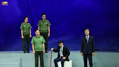 Công diễn vở “Bản danh sách điệp viên II” gây quỹ ủng hộ đồng bào vùng bão lũ