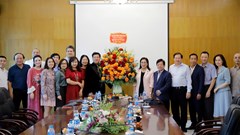 Ban Tuyên giáo Trung ương thăm và chúc mừng Học viện Âm nhạc quốc gia Việt Nam 