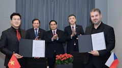 Học viện Âm nhạc quốc gia Việt Nam ký kết hợp tác với Dàn nhạc Giao hưởng Bohemia Praha