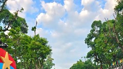 NSND Quốc Hưng hòa giọng cùng NSND Tạ Minh Tâm mở màn mừng đại lễ 30.4