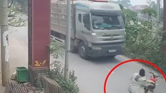Hà Nội tạm giữ hình sự đối tượng đẩy Cảnh sát giao thông vào đầu xe tải