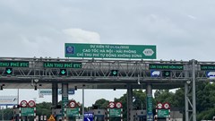Vi phạm thu phí không dừng vẫn diễn biến phức tạp dịp Tết