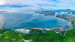 Đô thị du lịch biển: Cuộc đua mới của các địa phương