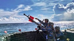 Trường Sa, DK1 canh thức để đất liền bình yên ngày lễ