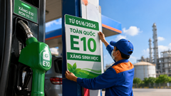 Sát giờ G bán xăng E10, Bộ Công Thương phát chỉ đạo mới 