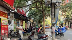 Bộ Xây dựng đề nghị tăng giám sát khi thí điểm khai thác vỉa hè