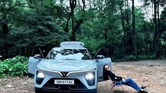 Bỏ xe xăng sau nhiều năm gắn bó, “mẹ bỉm” ở Hà Nội tìm thấy chân ái từ VinFast VF 7
