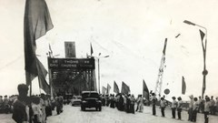 Thông xe cầu Chương Dương