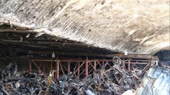 Xe cháy trong bãi đỗ, ai chịu trách nhiệm?