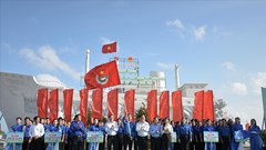Ngày Quốc tế Thanh niên được tổ chức lần đầu trên thế giới (2000)