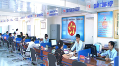 Đi làm giấy tờ, người dân có quyền nói “không” với yêu cầu ngoài quy định