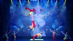 Phải thật sự là “bữa tiệc diệu kỳ” của văn hóa