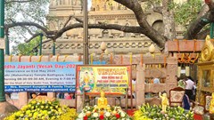 Văn hóa tắm Phật của Việt Nam hiện diện ở thánh địa Bồ Đề Đạo Tràng