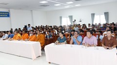 Truyền dạy “Nghệ thuật trình diễn dân gian nhạc Ngũ âm” đồng bào Khmer