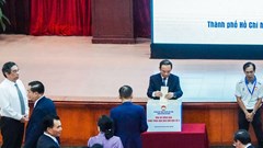 Giảm quy mô, tần suất, tạm hoãn tổ chức các hoạt động lễ hội, sự kiện