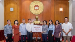 Hội Xuất bản Việt Nam trao 500 triệu đồng ủng hộ đồng bào bị bão lụt