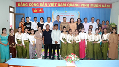Khai giảng lớp truyền dạy di sản văn hóa truyền thống dân tộc Khmer