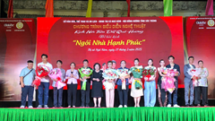 Chương trình nghệ thuật thiện nguyện “Kịch nói trên đất quê hương”