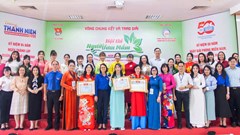 Tuyên dương và trao giải giáo viên tại Hội thi “Người ươm mầm” năm 2025