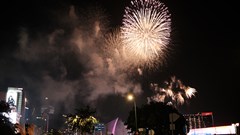 TP.HCM tổ chức 30 điểm bắn pháo hoa vào tối 30.4