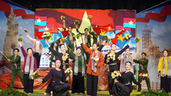 Xúc động chương trình nghệ thuật “Sao vàng trên Đất Thép”