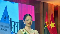 Hoa hậu Thanh Thủy dự lễ kỷ niệm 50 năm thiết lập quan hệ ngoại giao Việt Nam - Angola