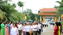 Đồng bào Khmer Cần Thơ vui Lễ Sene Dolta năm 2025