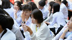 Chuyên gia cảnh báo rủi ro dữ liệu và tâm lý từ thông tin thiếu kiểm chứng