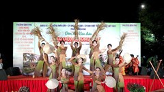 Tưng bừng đêm hội văn hóa “Âm điệu phương Nam” tại phường Bình Phú