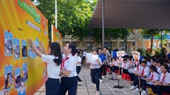 Đồng hành học sinh lớp 9 định hướng nghề nghiệp cho tương lai