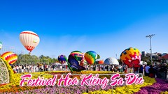 Du khách nườm nượp đổ về Festival Hoa - Kiểng Sa Đéc