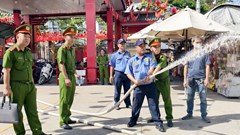 TP.HCM: Chủ động phòng ngừa cháy nổ tại Miếu Bà Thiên Hậu trước mùa lễ hội