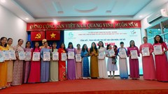 Trao giải Hội thi viết về chủ đề “50 năm tự hào Thành phố mang tên Bác Hồ kính yêu”