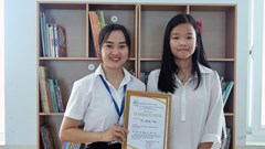 Nữ sinh lớp 10 và hành trình trao tặng những tủ sách yêu thương cho trẻ em Việt Nam