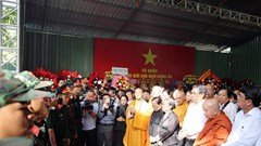 Ủy ban MTTQVN TP.HCM thăm hỏi, động viên lực lượng tìm kiếm và quy tập hài cốt liệt sĩ