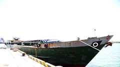 Tạm giữ tàu vận chuyển gần 20 tấn phân bón không có giấy tờ hợp pháp