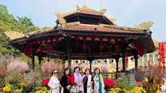 Du lịch Hà Nội khởi sắc rực rỡ: Khách quốc tế tăng đột phá