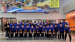 Tuyển nữ Việt Nam đã đến Cộng hoà Séc, chuẩn bị cho chuyến tập huấn