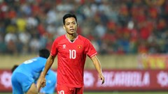 Tiền đạo Văn Quyết chia tay đội tuyển Việt Nam 