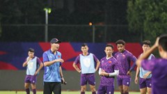 Tuyển Việt Nam có buổi tập đầu tiên tại Singapore