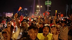 Người dân TP.HCM xuống đường ăn mừng đội tuyển Việt Nam vô địch ASEAN Cup 2024