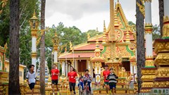 Khám phá cung đường băng đồng tuyệt đẹp hoà quyện cùng văn hoá Khmer độc đáo