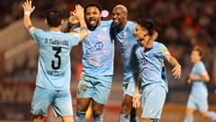 Xuân Son ghi bàn giúp Nam Định vào bán kết Cúp Quốc gia 2025/26